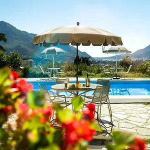 Montebello Couette-café